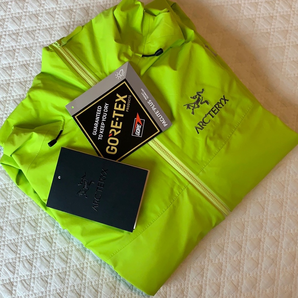 Arc’teryx Beta SL Hybrid Pulse